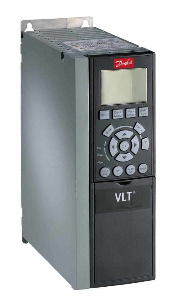 Danfoss VLT HVAC Drive FC-102 - 131B5472 - 4kW IP20 Inverter Drive, H3 Filter