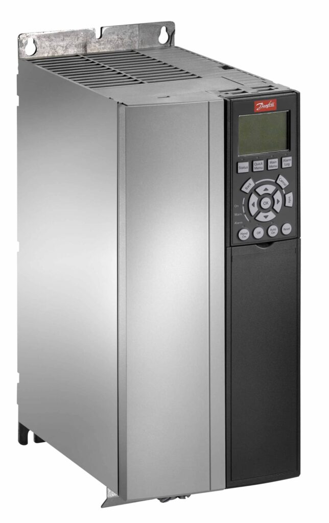 Danfoss VLT HVAC Drive FC-102 - 131G0433 - 18.5kW IP20 Inverter Drive, H3 Filter